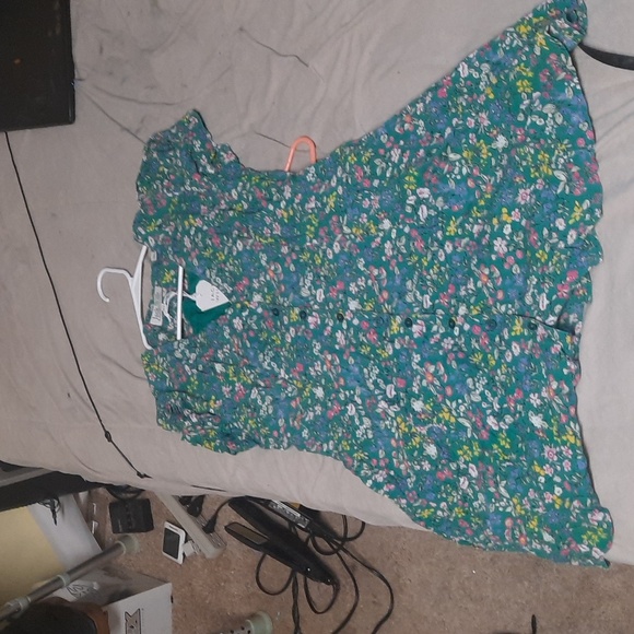 Dress - Picture 2 of 3